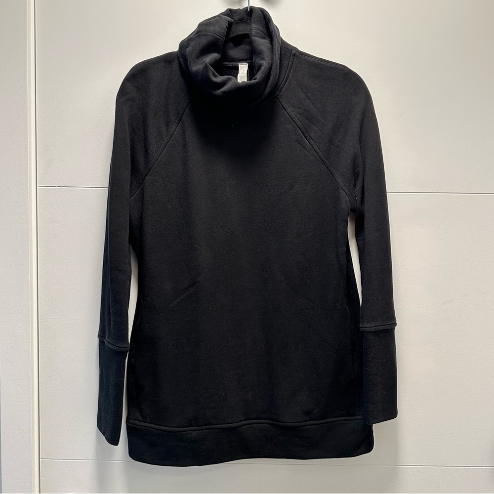 Lululemon To You Tunic Turtleneck Black 6
